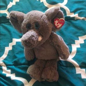 Brand new stuffed elephant